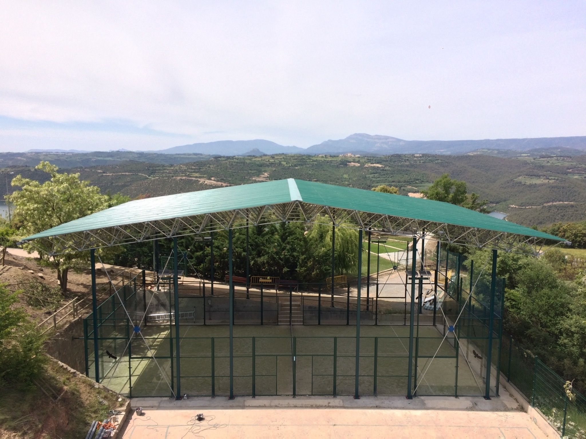 Read more about the article CoverTEG,  cubierta pistas La Spezia