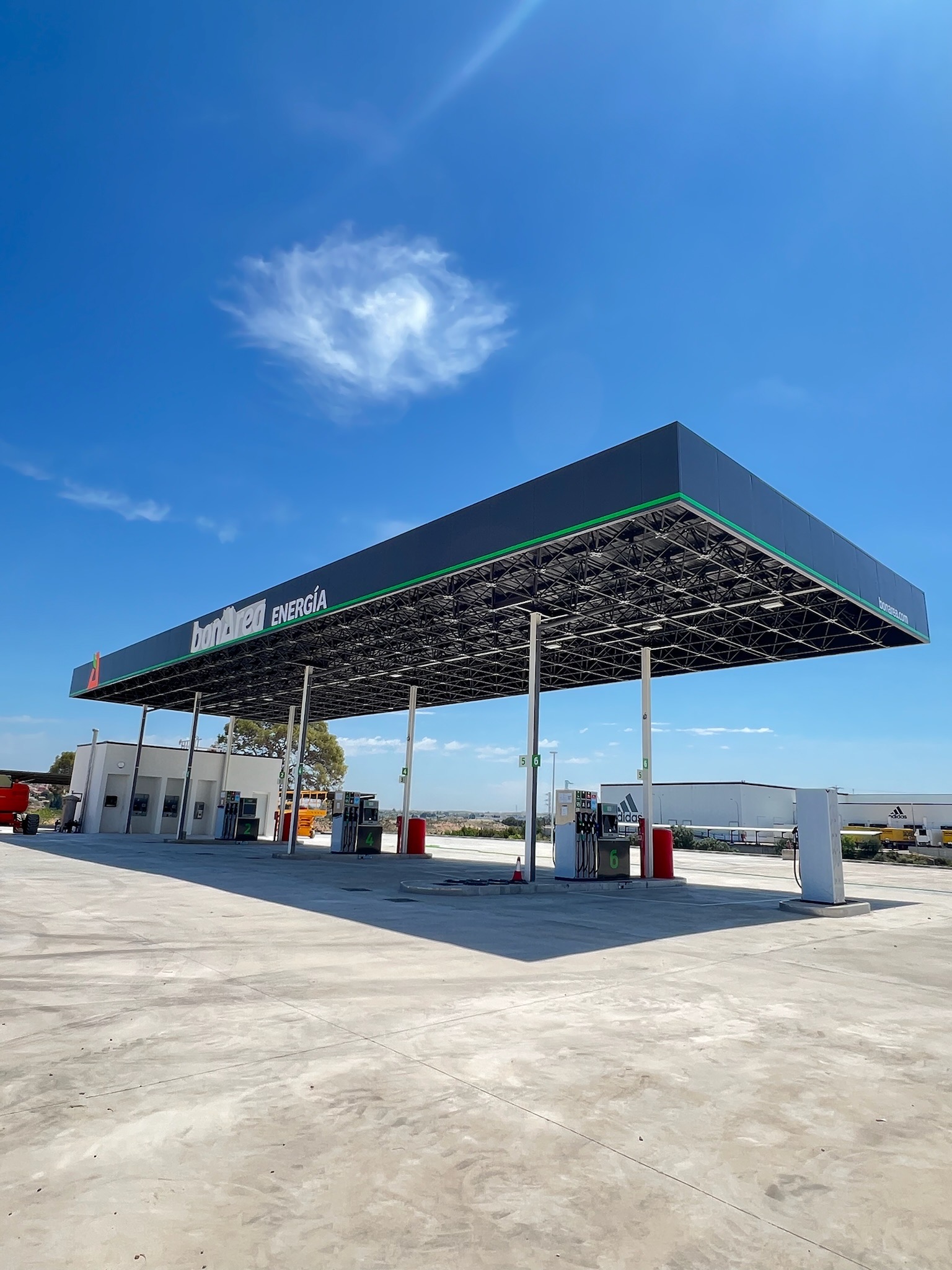 Read more about the article Coverteg, cubierta Marquesina Gasolinera Caspe, Coverteg KIT