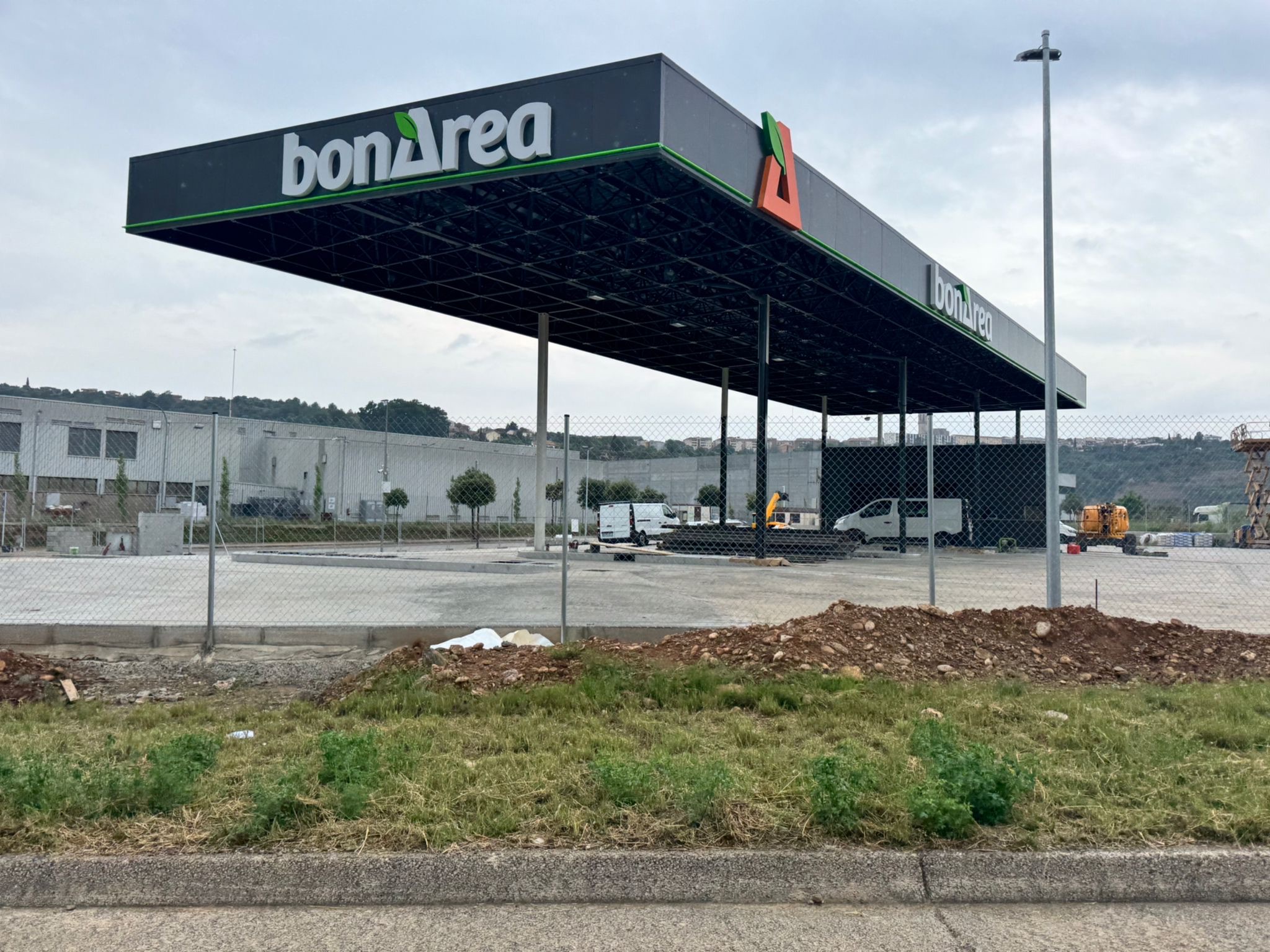 Read more about the article Coverteg, cubierta Marquesina Gasolinera Olesa de Montserrat, Coverteg KIT